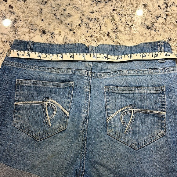 Liquid x Jean Shorts (Size 9) in excellent condition.  Stretchy material. - Picture 2 of 3
